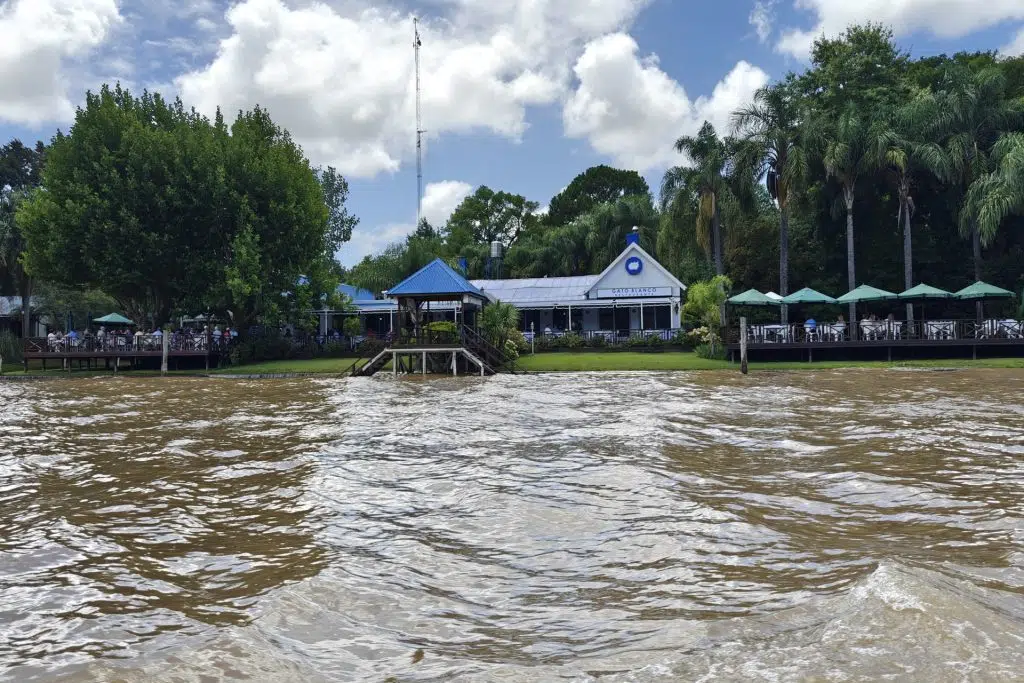 Tigre Szigetvilág Restaurante Gato Blanco Étterem