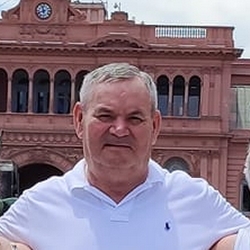 ⭐⭐⭐⭐⭐ K László